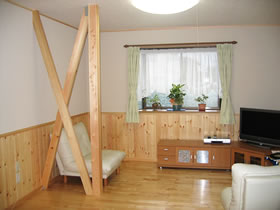 床材はカバザクラ